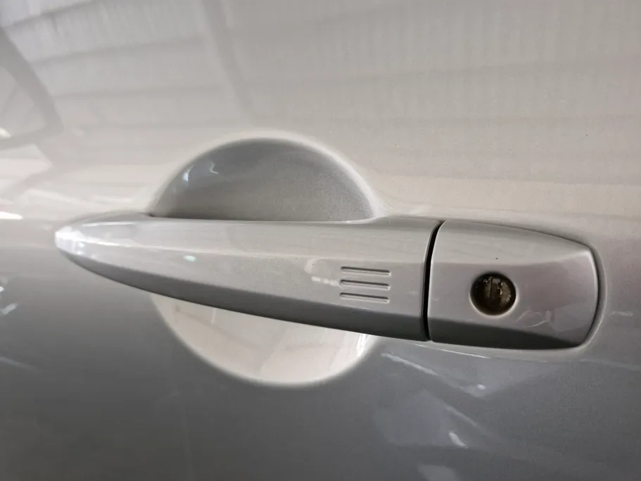 2023 Nissan Pathfinder S 