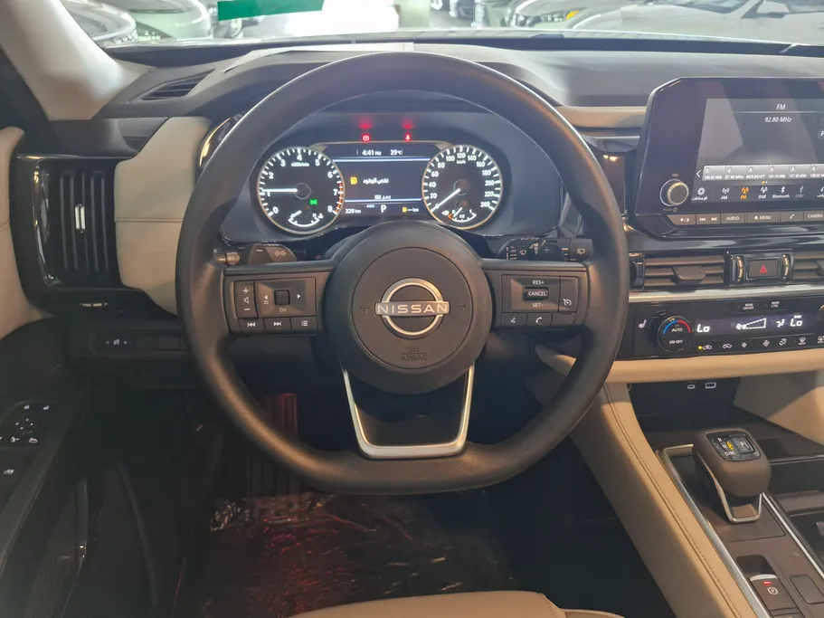 2023 Nissan Pathfinder S 