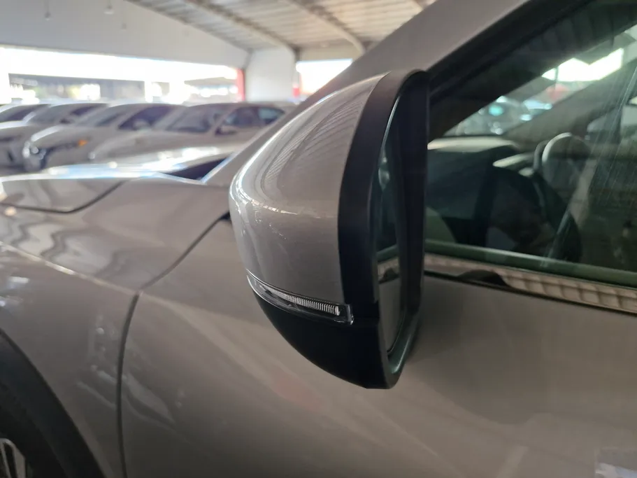 2023 Nissan Pathfinder S 