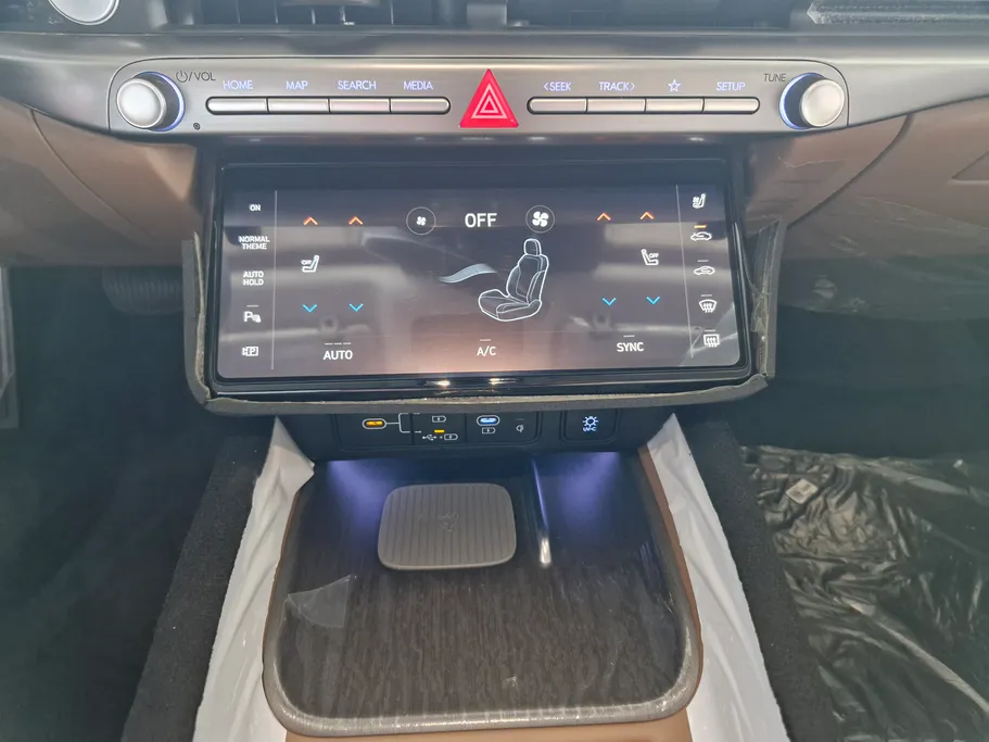 هيونداي ازيرا كاليجرافي 2024 