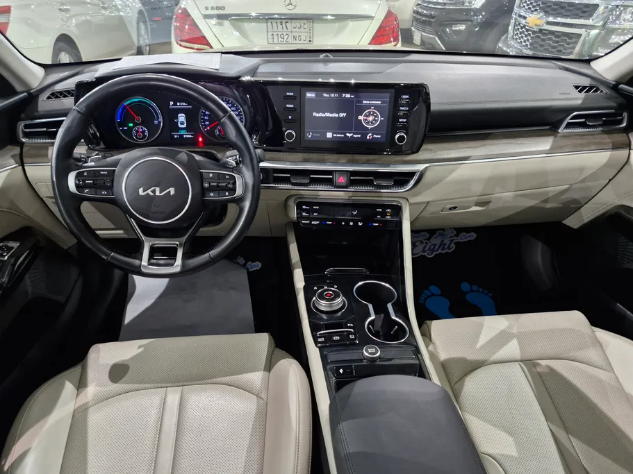 2023 Kia K5 GLS 