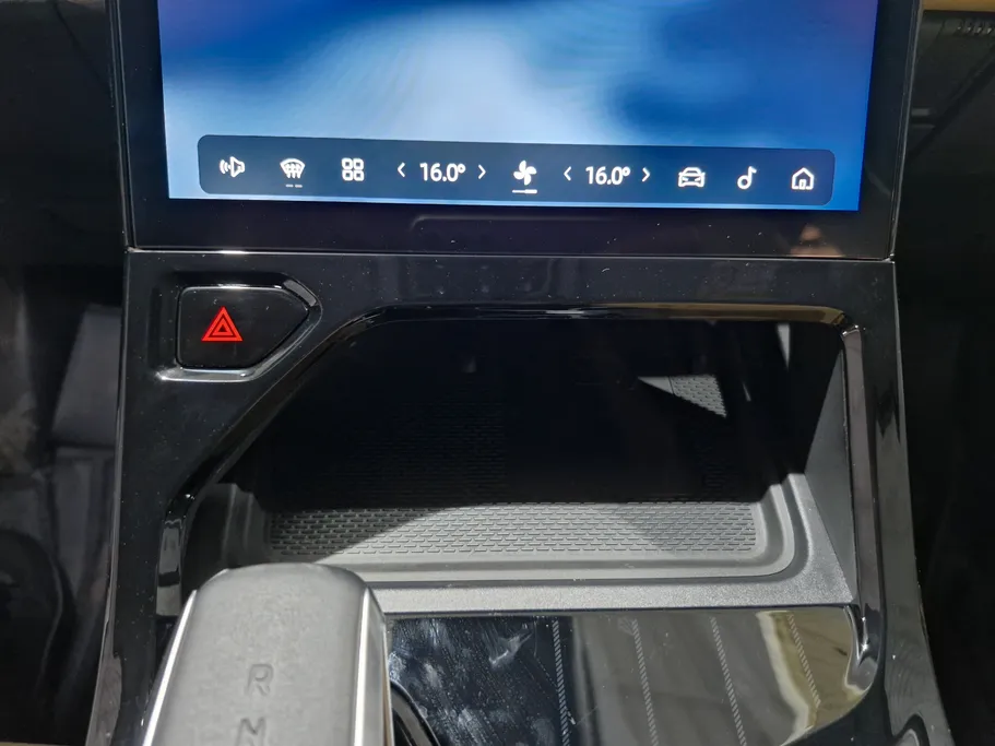 جيلي ستار راي جي كي  2025 