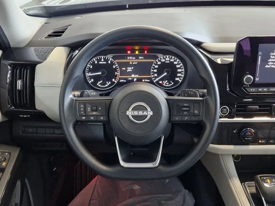 2023 Nissan Pathfinder S 