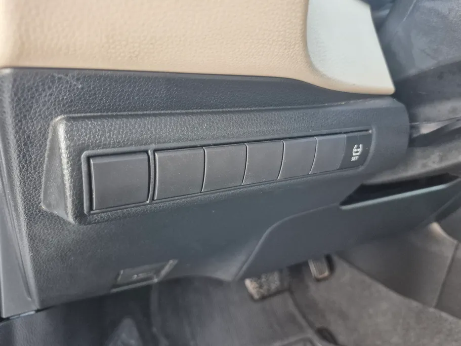 تويوتا كورولا XLI 2024 