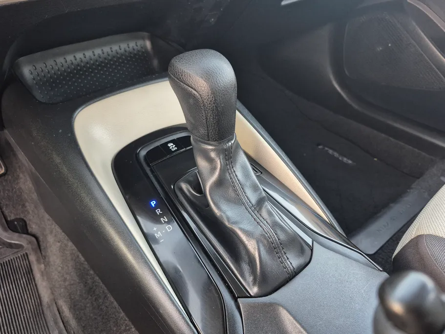 تويوتا كورولا XLI 2024 