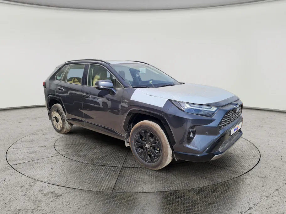 2025 Toyota RAV4 XLE HEV 