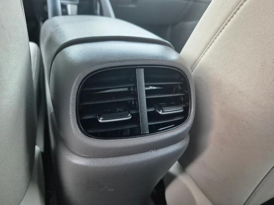 2023 Hyundai Elantra Smart 