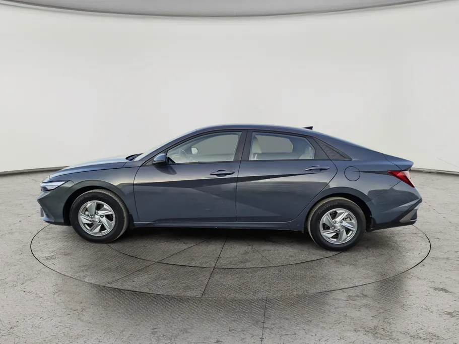 2024 Hyundai Elantra Fleet 