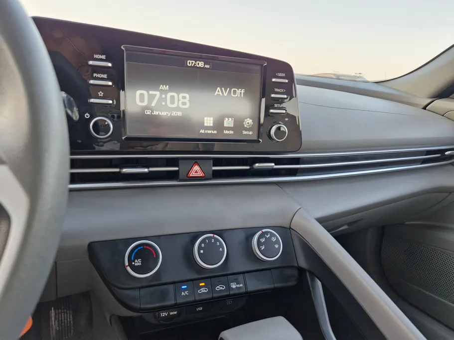 2024 Hyundai Elantra Fleet 