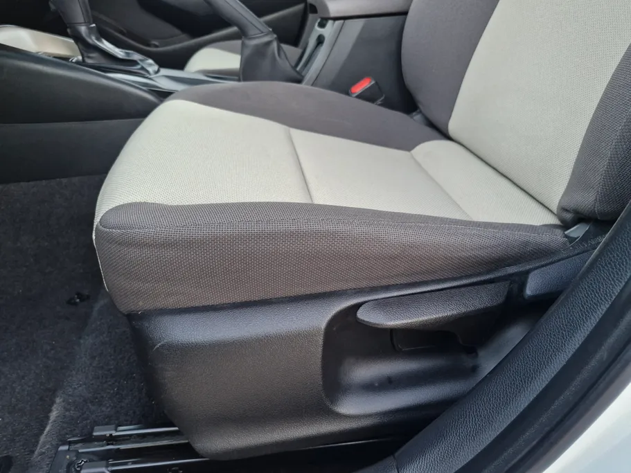 تويوتا كورولا XLI 2024 