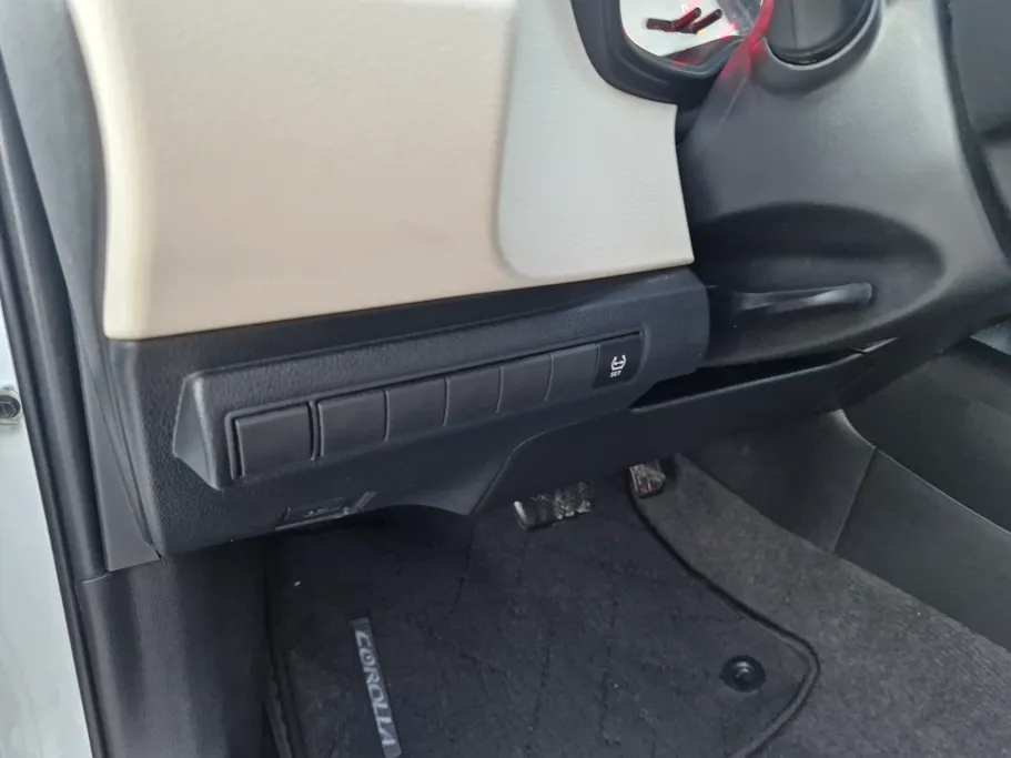 تويوتا كورولا XLI 2024 