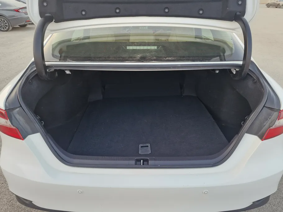 2022 Toyota Camry  LE 