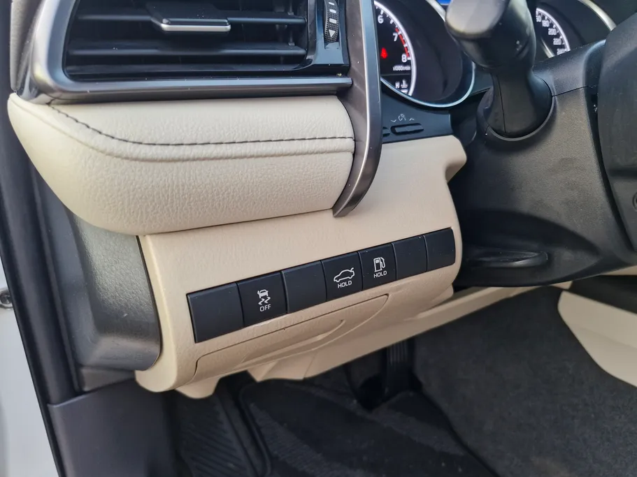 2022 Toyota Camry  LE 