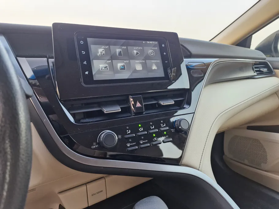 2022 Toyota Camry  LE 