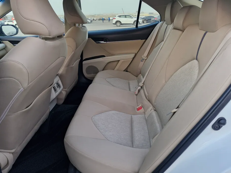 2022 Toyota Camry  LE 