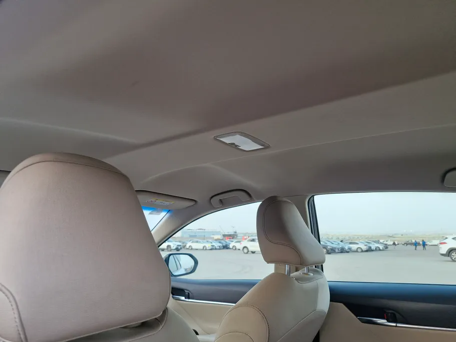 2022 Toyota Camry  LE 