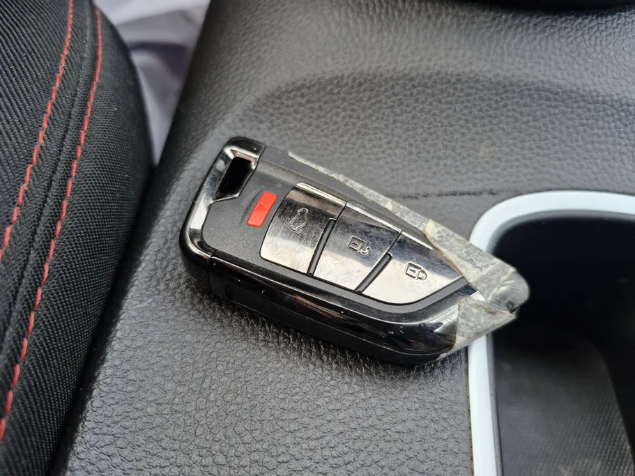 2023 Chevrolet Groove premier 