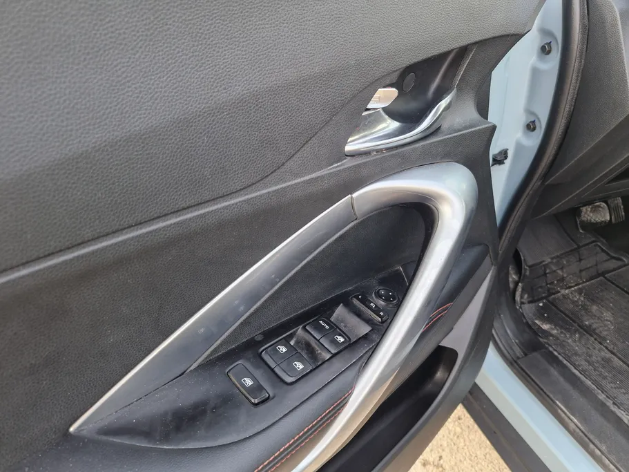 2023 Chevrolet Groove premier 