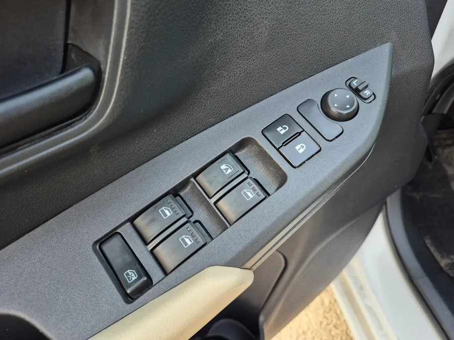 تويوتا يارس Y 2024 