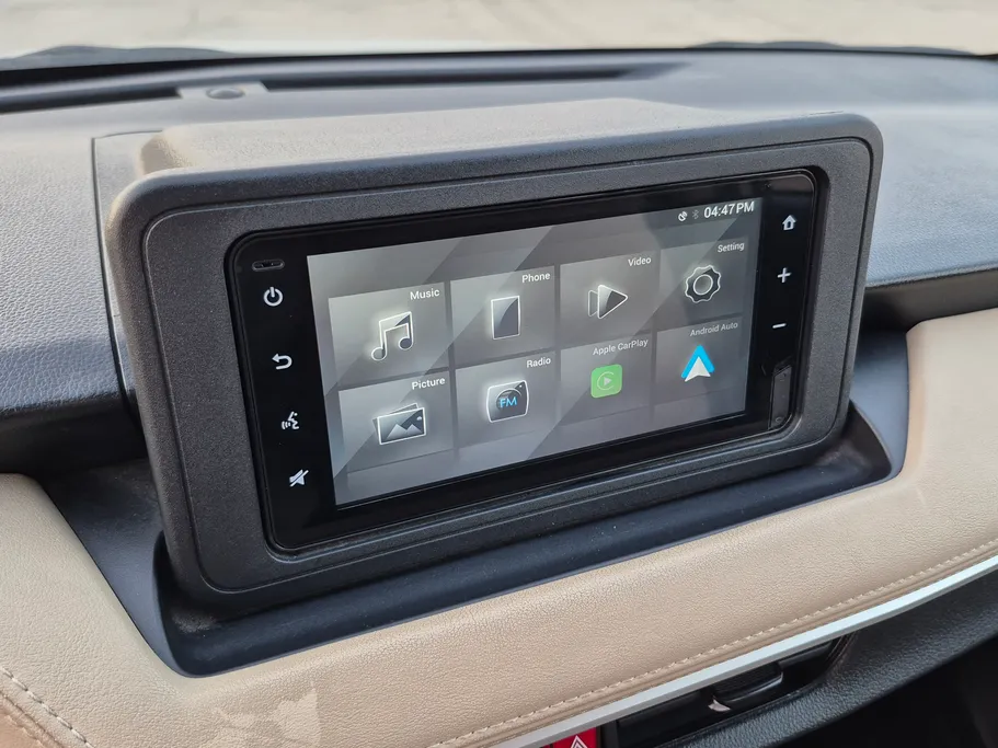 تويوتا يارس Y 2024 