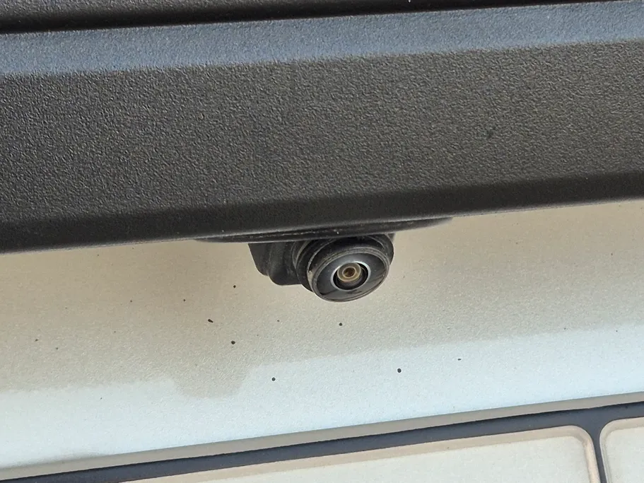 تويوتا يارس Y 2024 