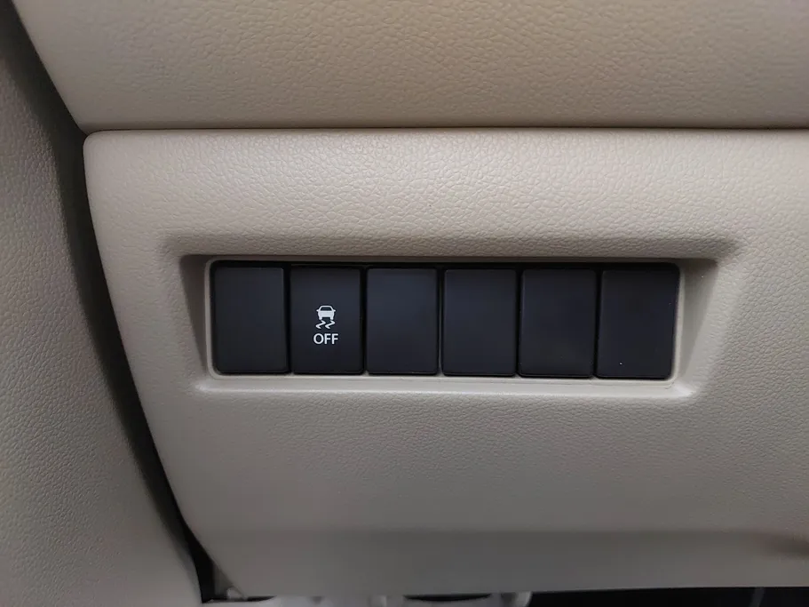 سوزوكي ديزاير GL 2023 