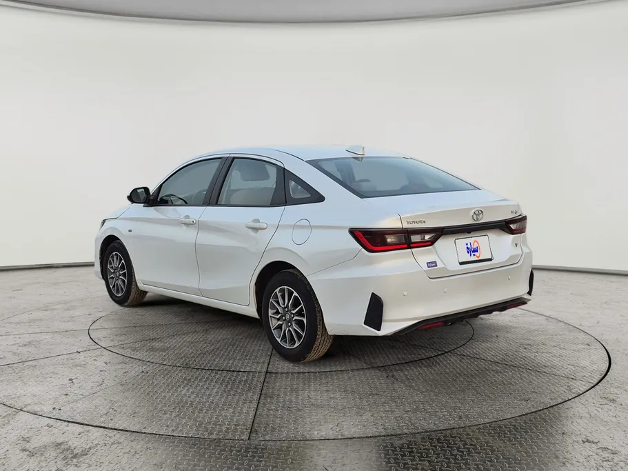 تويوتا يارس Y 2023 