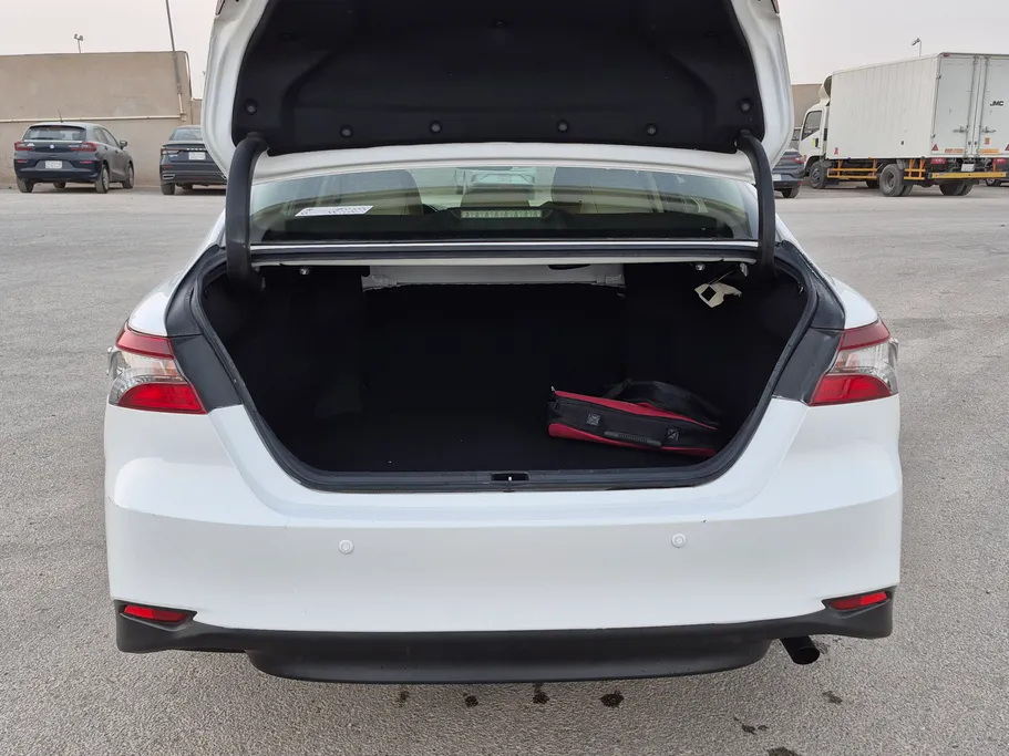 2021 Toyota Camry  LE 