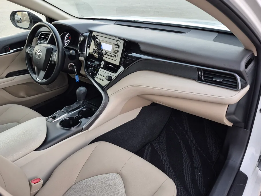 2021 Toyota Camry  LE 