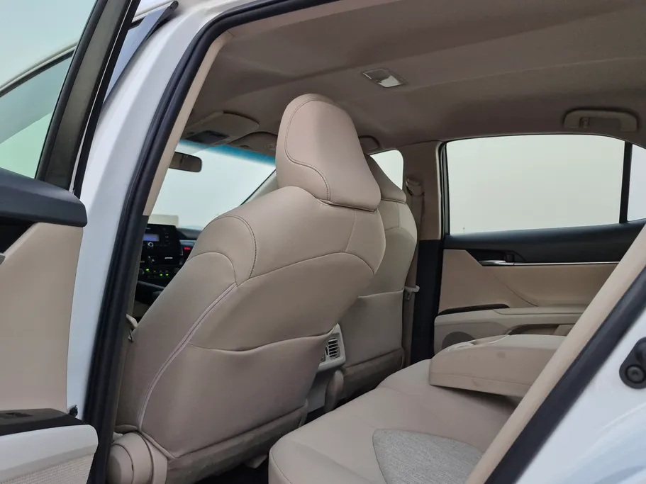 2021 Toyota Camry  LE 