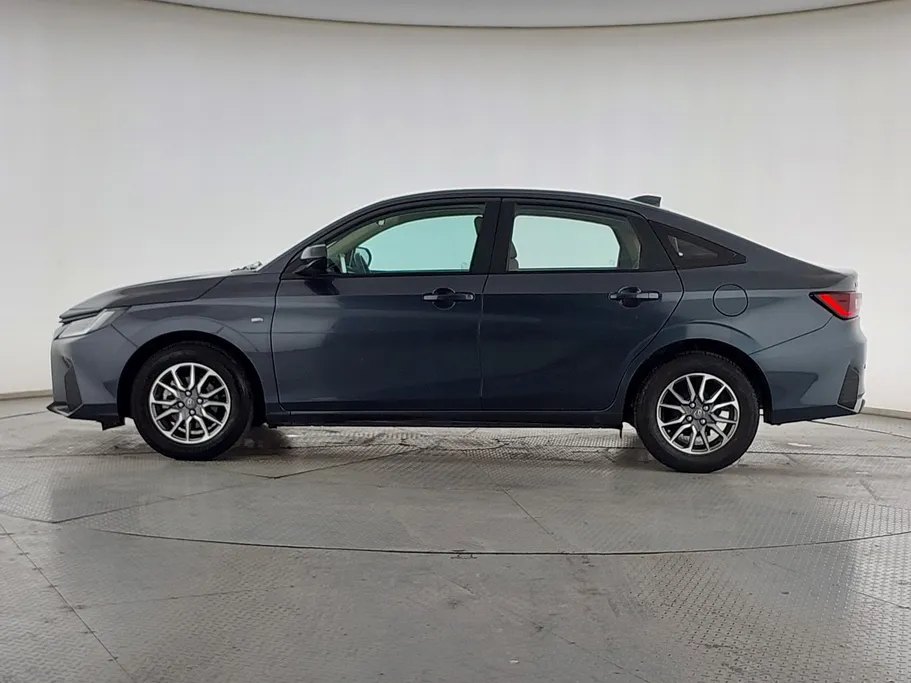 تويوتا يارس Y 2023 