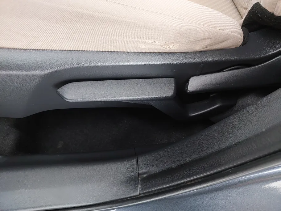 تويوتا يارس Y 2023 