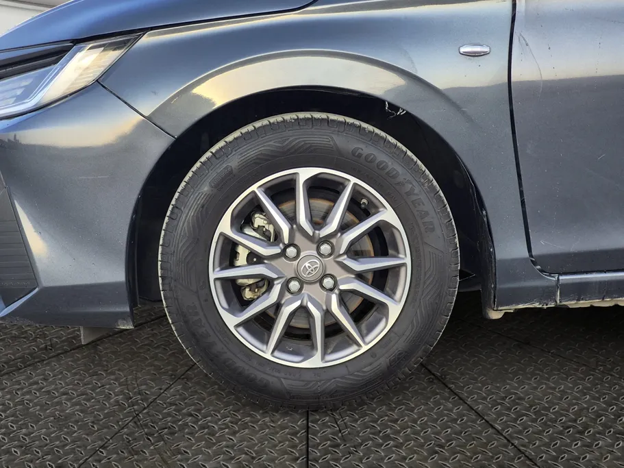 تويوتا يارس Y 2023 