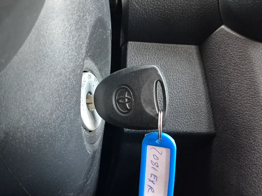 تويوتا يارس Y 2023 