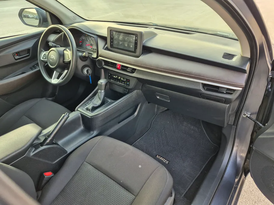 تويوتا يارس Y 2023 