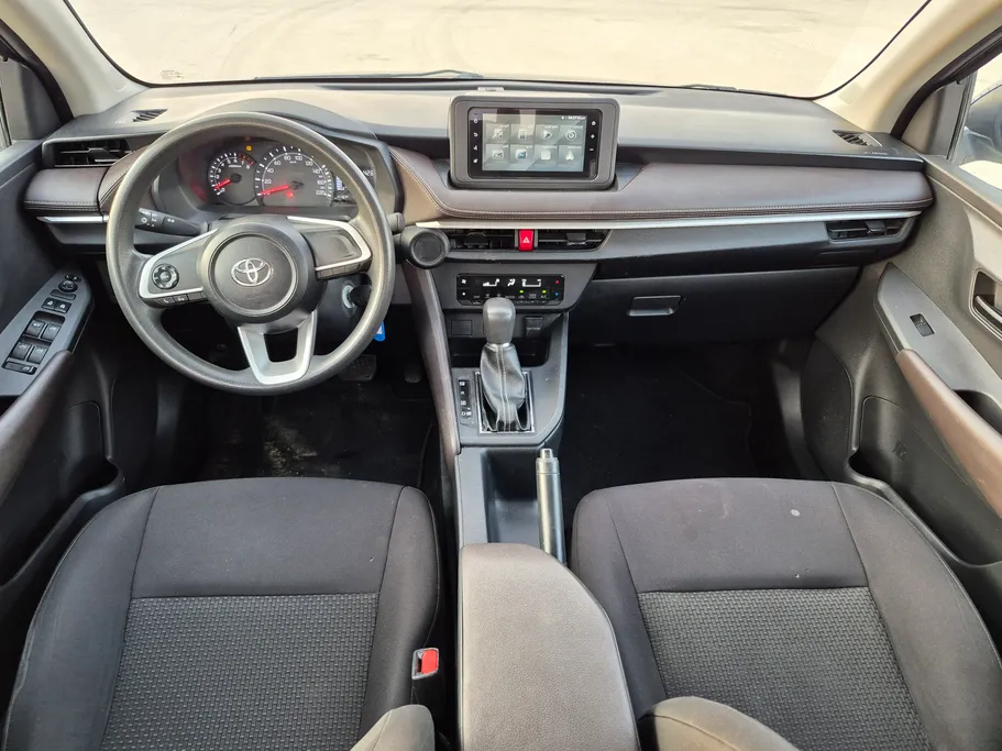 تويوتا يارس Y 2023 