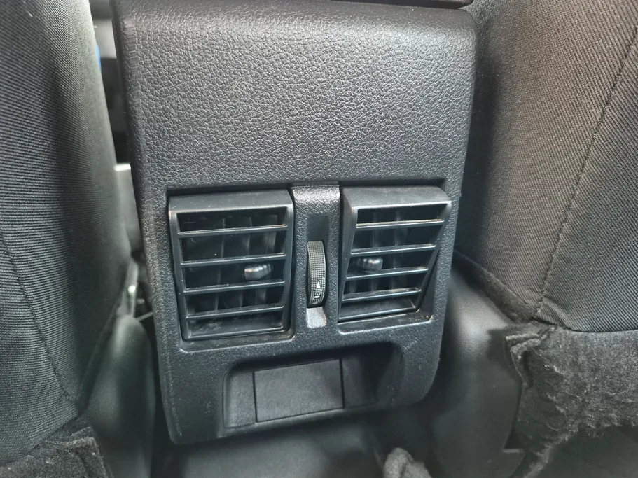 تويوتا يارس Y 2023 