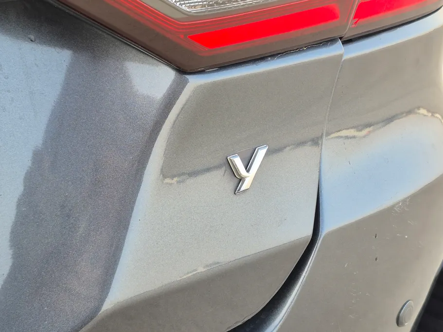 تويوتا يارس Y 2023 