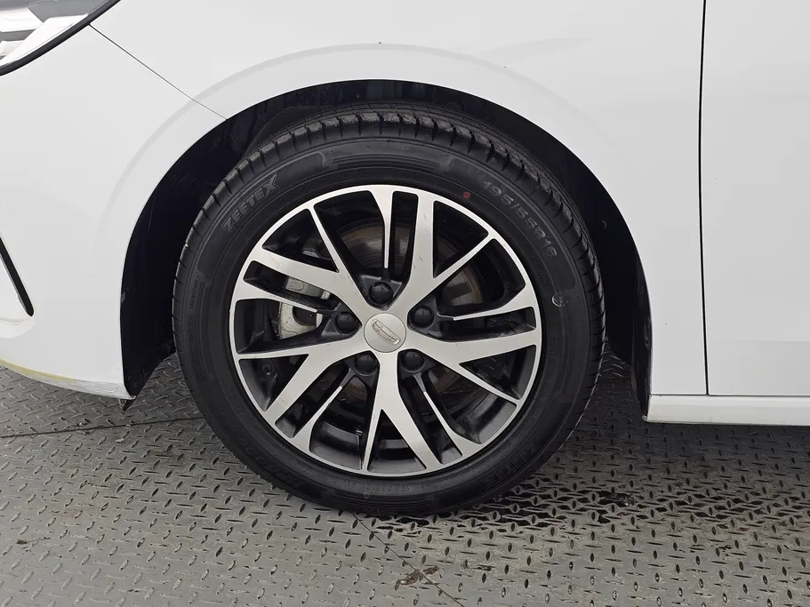 جيلي امجراند GS 2023 