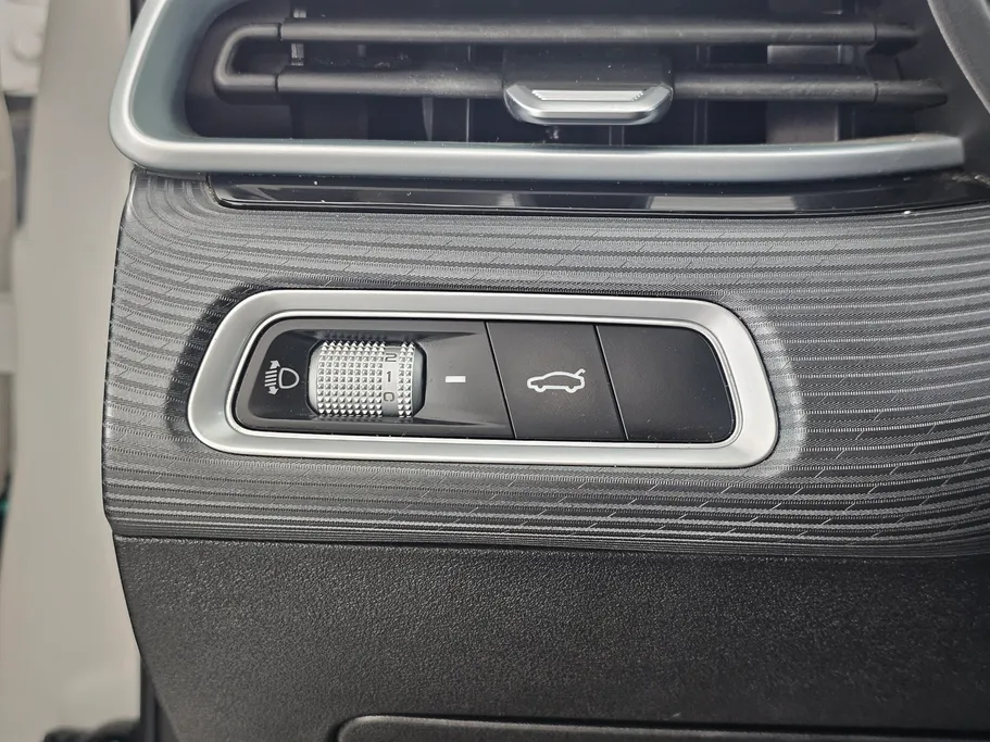 جيلي امجراند GS 2023 