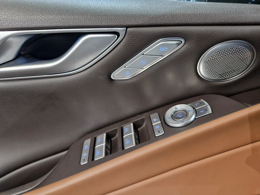 جينيسيس G80 ROYAL 2021 