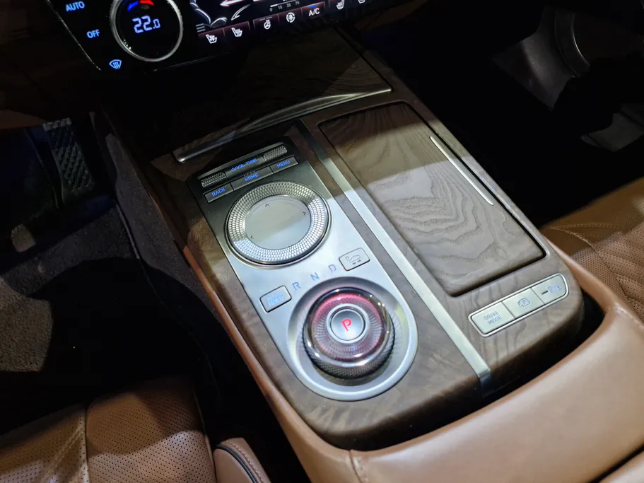 جينيسيس G80 ROYAL 2021 