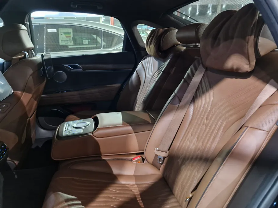 جينيسيس G80 ROYAL 2021 