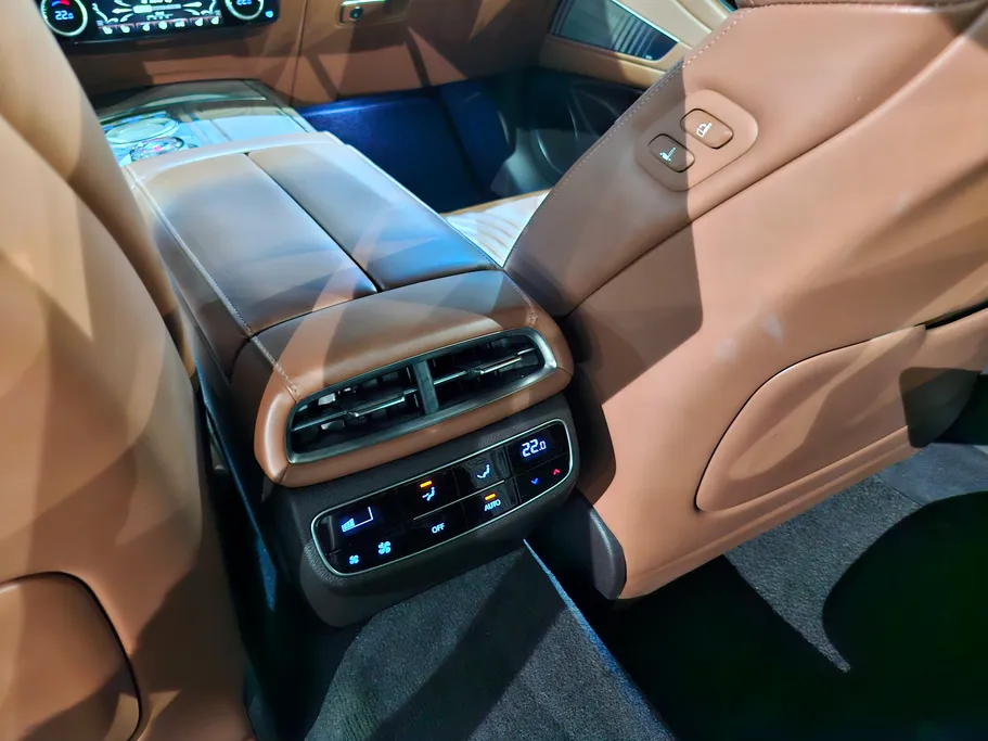 جينيسيس G80 ROYAL 2021 