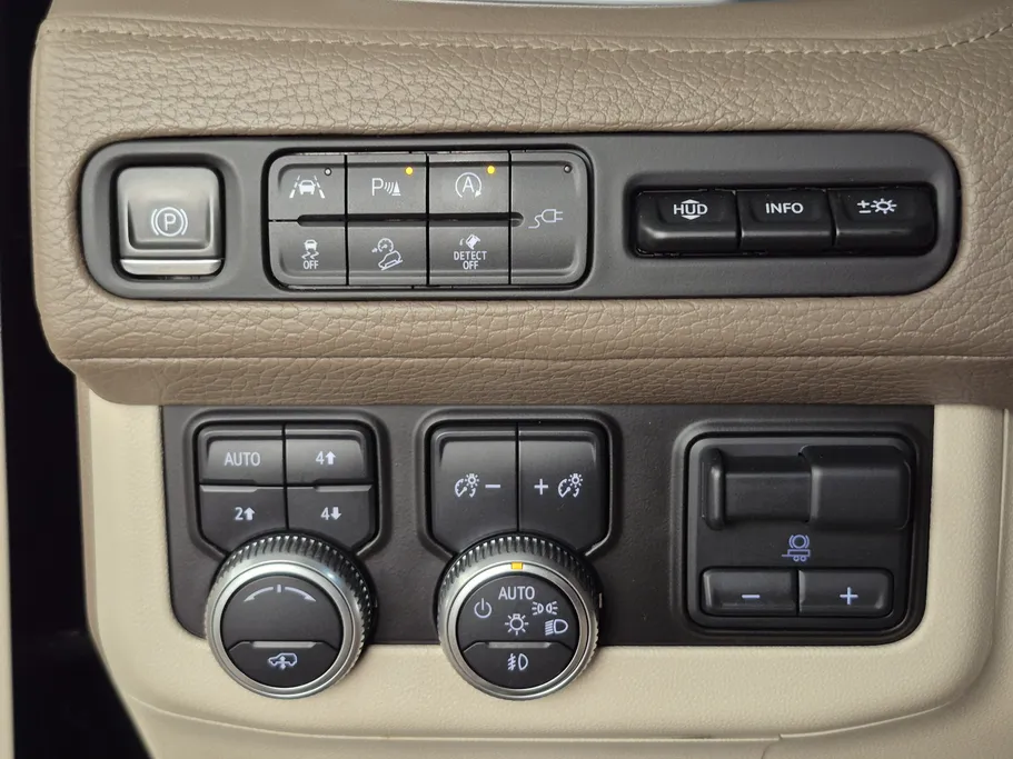 جي إم سي  يوكن دينالي 2021 