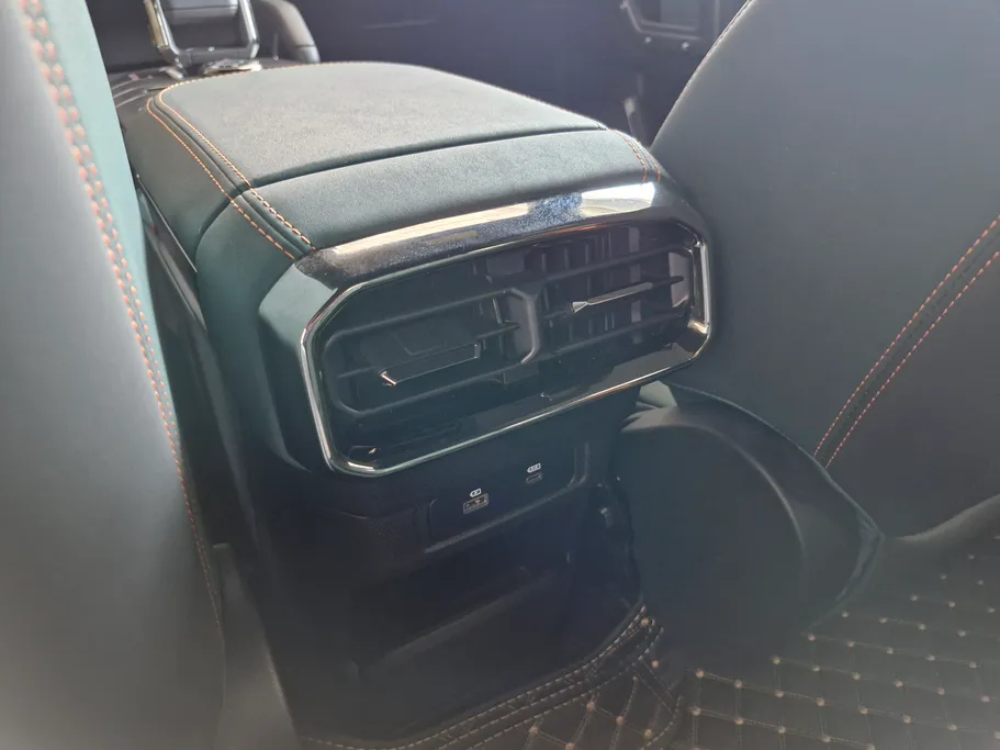 2025 Jetour T2 Luxury 