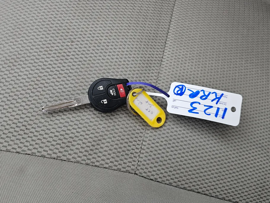 2023 Nissan Sunny SV Comfort 