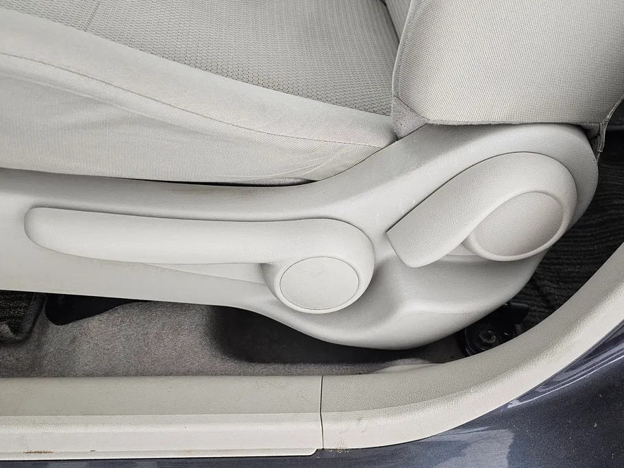 2023 Nissan Sunny SV Comfort 