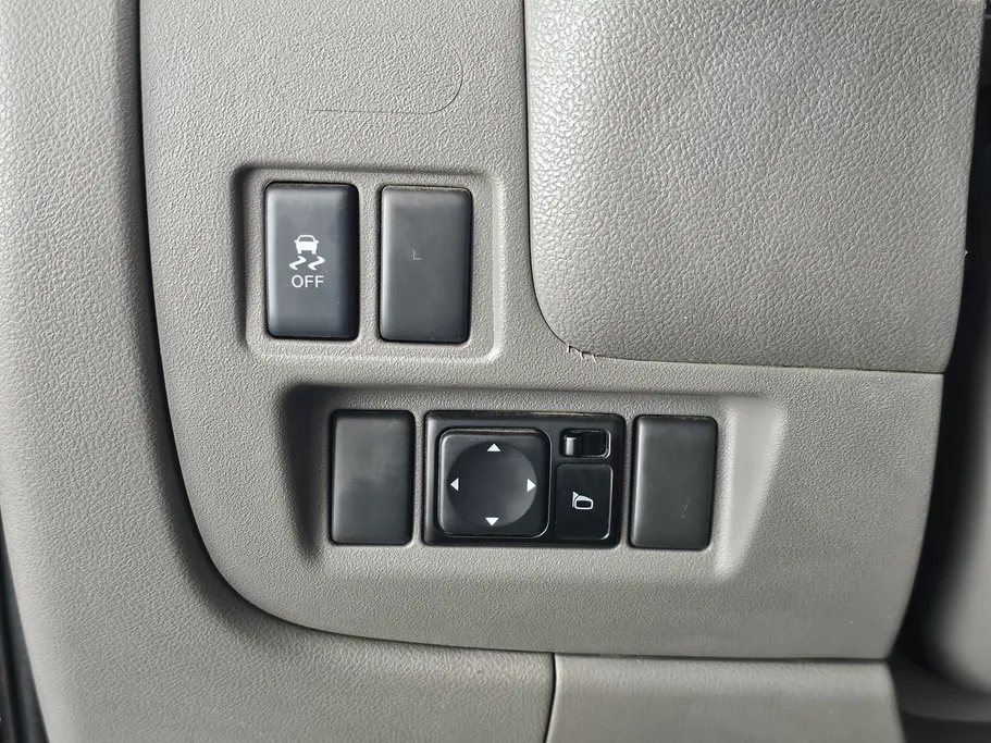 2023 Nissan Sunny SV Comfort 