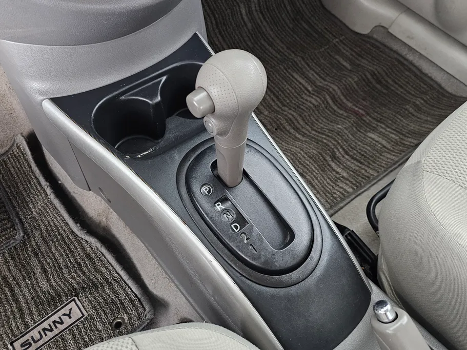 2023 Nissan Sunny SV Comfort 